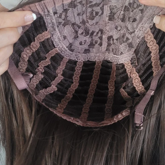 Bob Wig chestnut - Picture 7 of 8